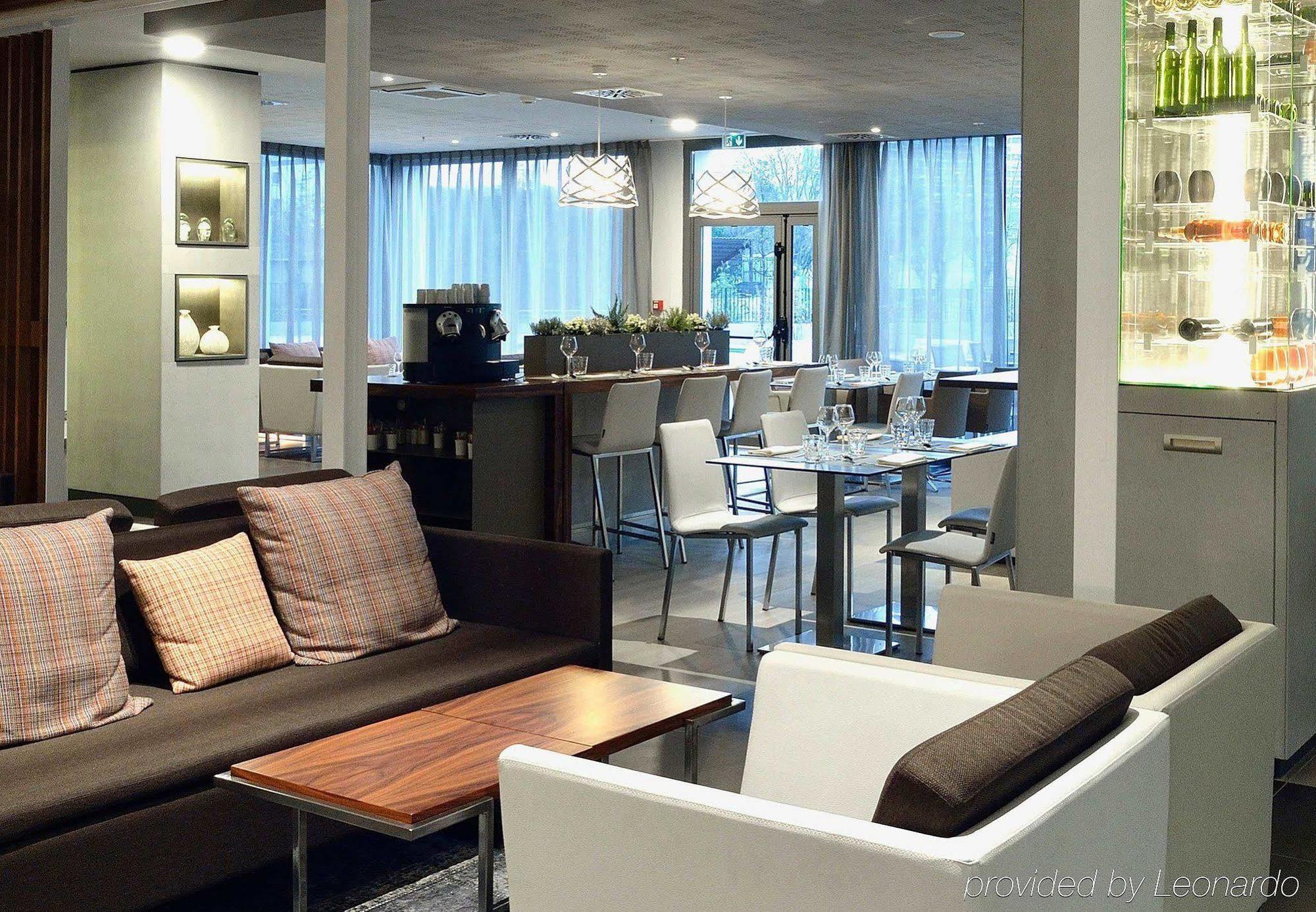 Ac By Marriott Prado Velodrome Hotel Marseilles